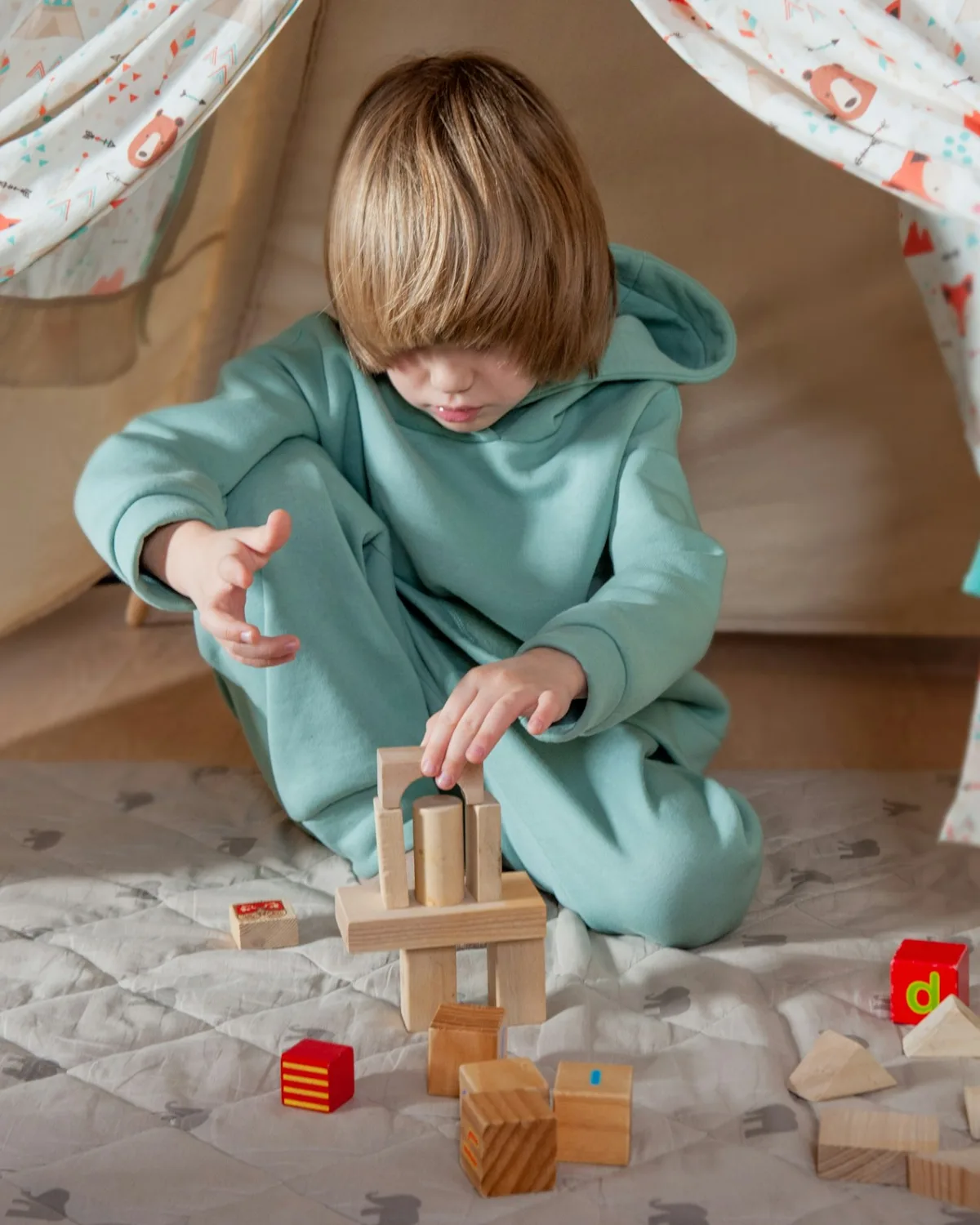Montessori Aktivite Küpü (6 Yüzeyli)